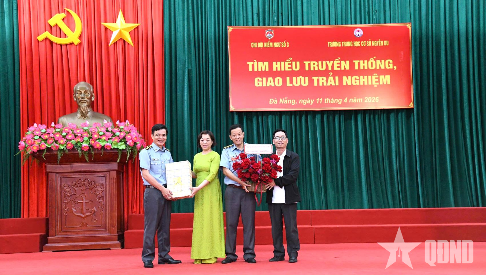 Hoạt động trải nghiệm bổ ích của học sinh tại Chi đội Kiểm ngư số 3 